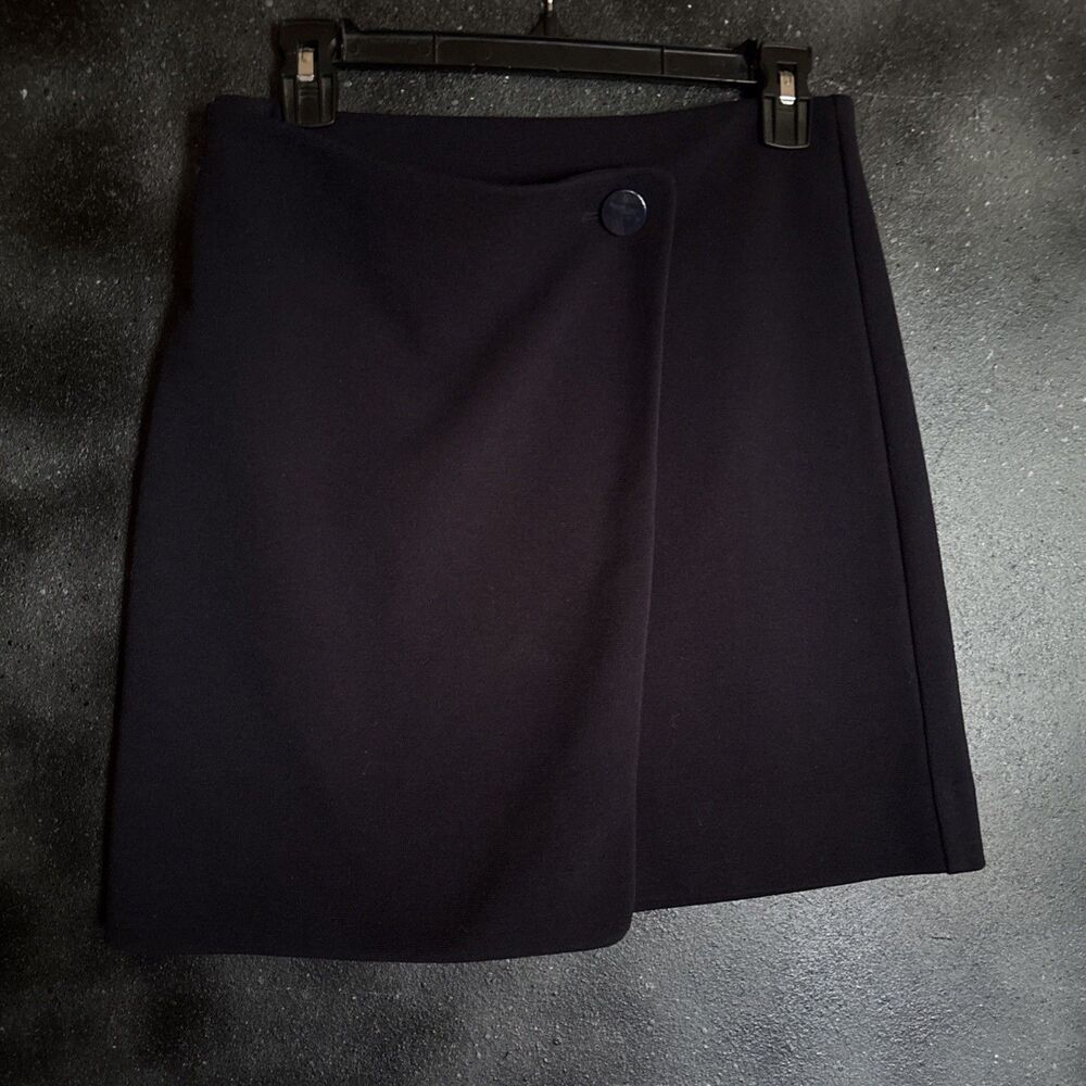LOFT Women's Sz 4 Navy Blue Wrap Skirt with Button Detail Career Office Summer